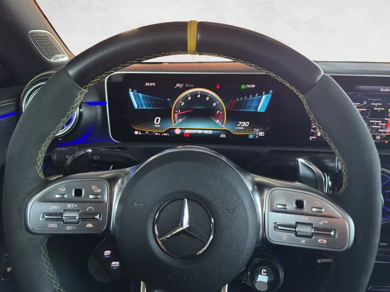 Mercedes-Benz CLA 45 AMG – Imagen 10 de 16