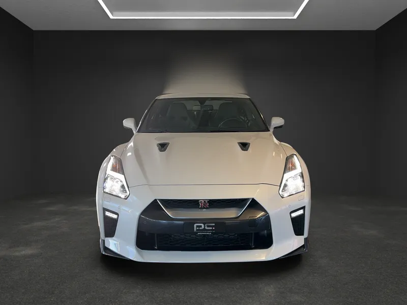 Nissan GT-R NISMO Track Edition – Picture 2 of 16