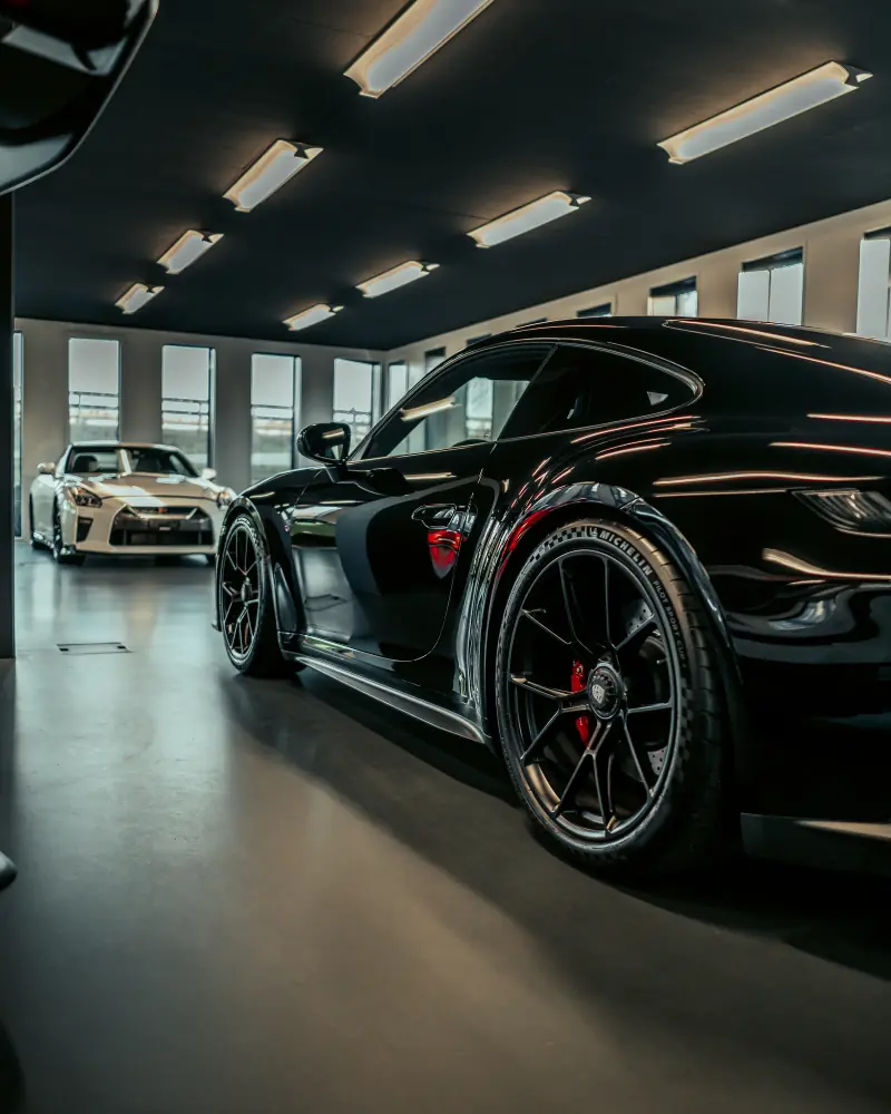 Porsche 911 nello showroom